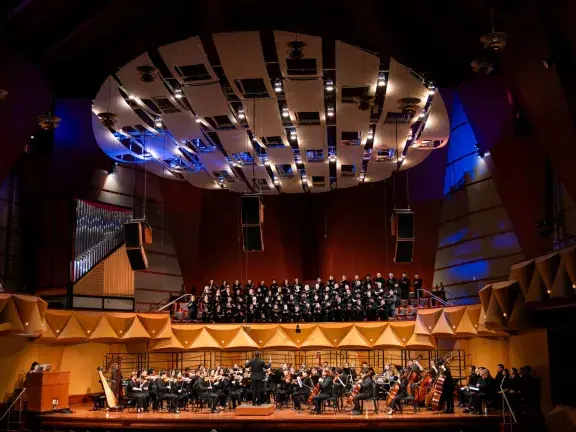 wide shot of Meng Hall performance