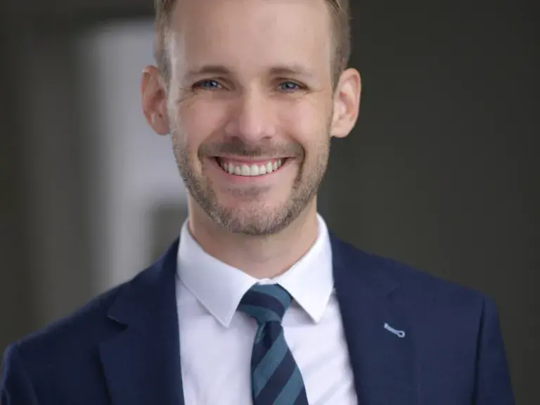 Dr. Joseph Kemper