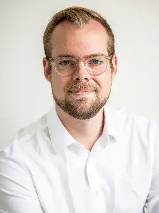 Jonas Rasmussen headshot