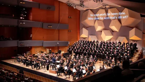 Brea(d)th was premiered in May 2023 by the Minnesota Orchestra, Minnesota Chorale, and 29:11 International Exchange.