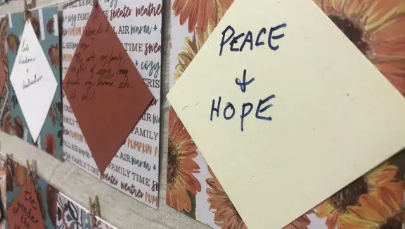sign that says peace and hope